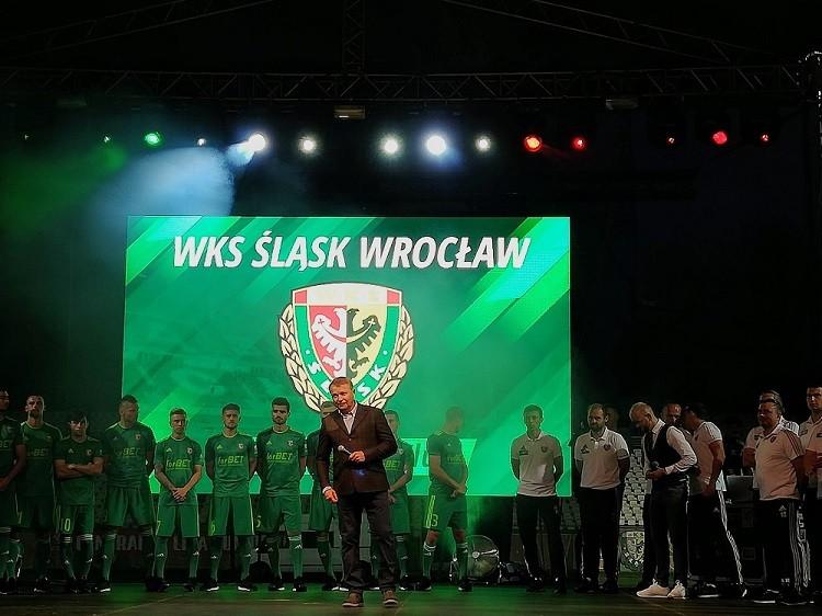 Śląsk zaprezentowany przed nowym sezonem Ekstraklasy. To ma być zespół walczaków