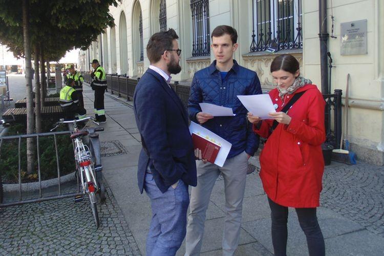 Zieloni i aktywiści walczą ze smogiem. Apelują do prezydenta