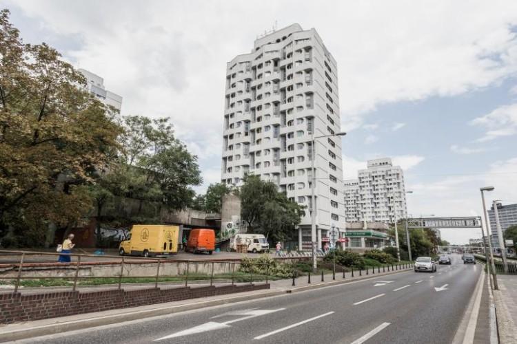 Budynek usługowy na Manhattanie przejdzie kapitalny remont. To FANDOM