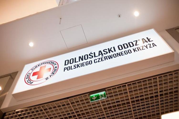 Ruszyły przesłuchania w sprawie afery w PCK. Na ławie oskarżonych byli politycy PiS