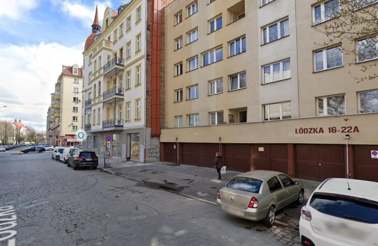 Wrocław: Tańsze parkowanie tylko dla zameldowanych. Pozostali są oburzeni!