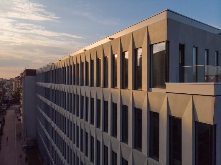 Wrocławski biurowiec objęty nowym modelem zarządzania