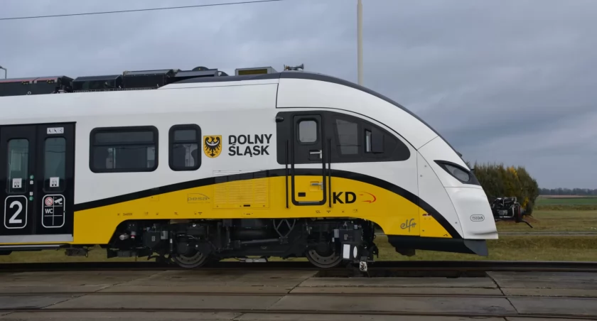 Koleje Dolnośląskie dostaną z KPO pieniądze na 20 nowych pociągów
