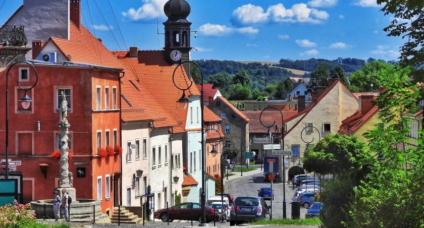 Filmowa mekka Dolnego Śląska. Po tych uliczkach chodzili 