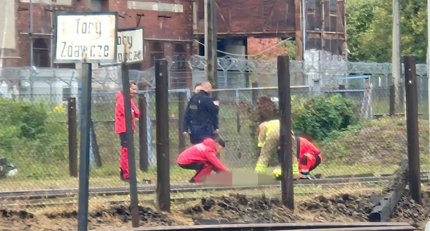 Tragedia w Porcie Miejskim. Pociąg potrącił pracownika kolei 