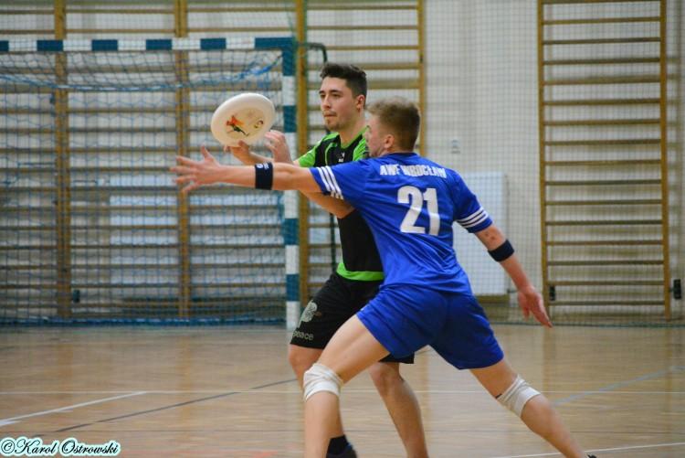 Sukces pokazowego meczu ultimate. AWF wygrywa przy pełnych trybunach [ZDJĘCIA]
