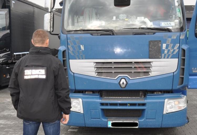Dwaj Afgańczycy zatrzymani pod Wrocławiem. Podróżowali w naczepie tira