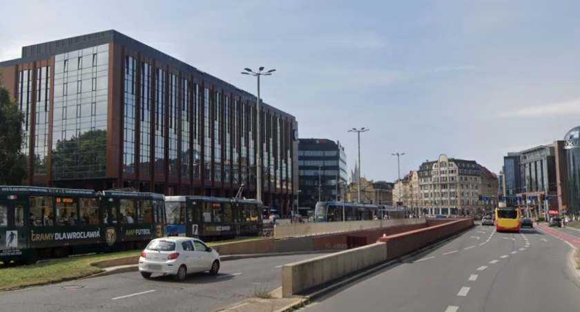 Zamykają tunele pod placem Dominikańskim