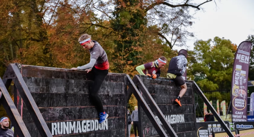 Runmageddon 2025 pod Wrocławiem. Błoto, pot i walka do końca