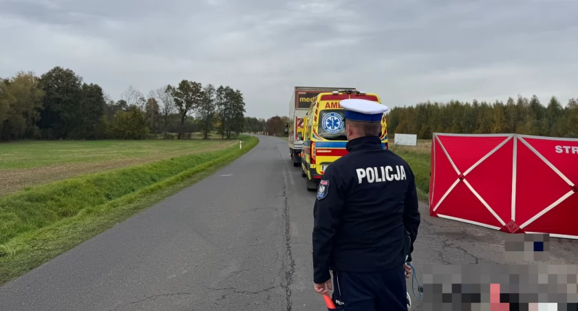 Rowerzystka wjechała pod ciężarówkę. 52-latka zginęła na miejscu