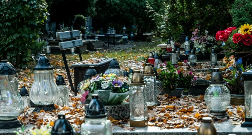 Zmarli we Wrocławiu - pogrzeby zaplanowane na 28.10.2025 – nekrologi