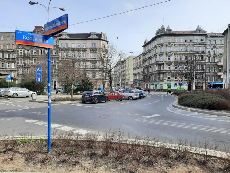 Nadodrze: potrzebna zmiana organizacji ruchu po przebudowie drogi