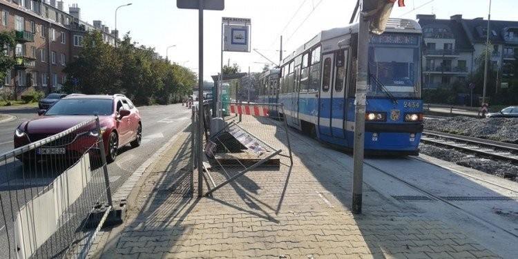 Tramwaje nie jeździły przez al. Hallera