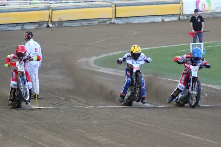Bezbłędny Woffinden, juniorzy w finale mistrzostw Polski
