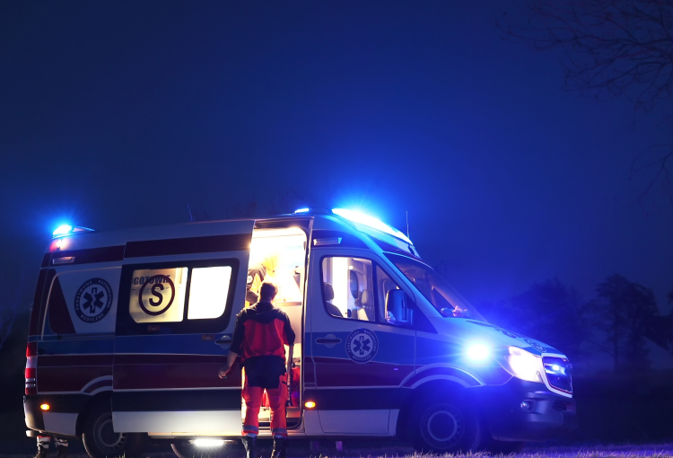 Śmiertelny wypadek na Zamku Książ. Na człowieka runęły stoły