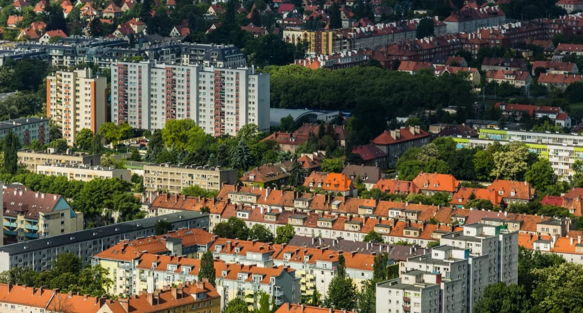 TOP 10 najlepszych osiedli do życia we Wrocławiu według sztucznej inteligencji 