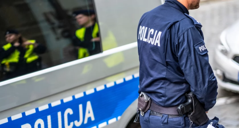 Zagrożenie terrorystyczne w Polsce. Od północy obowiązuje stopień alarmowy Charlie 