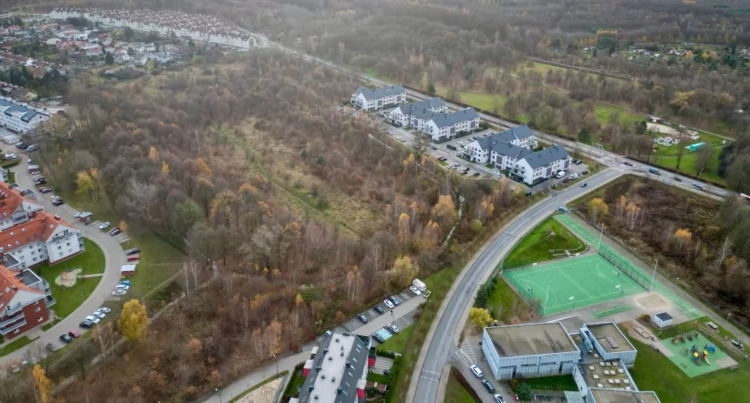 Hiszpanie kupili ogromy teren na Maślicach. Wyłożyli niemal 50 mln złotych 