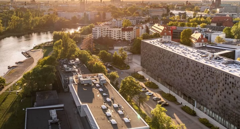 Gigafabryka AI we Wrocławiu? Wiadomo, gdzie miałaby powstać 