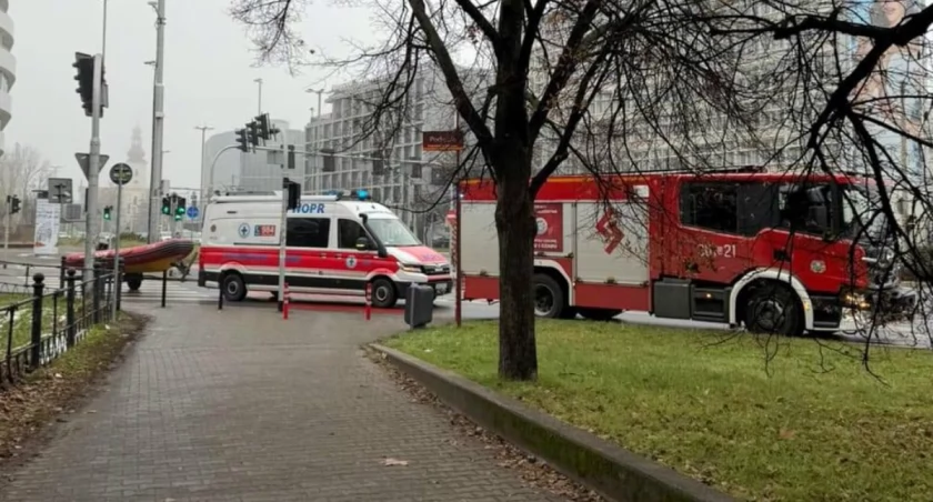 Alarm w centrum Wrocławia. Nad fosą stał wózek dziecięcy 