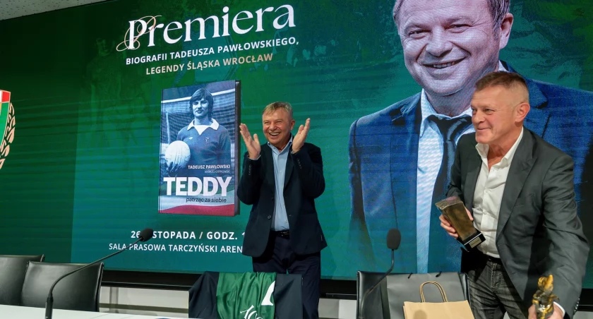 „Teddy – patrząc za siebie” – premiera na Tarczyński Arenie Wrocław 
