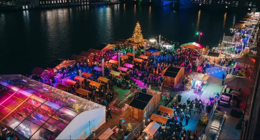 Oto jarmark all inclusive. Płacisz raz, jesz i pijesz do woli. Całkiem blisko Wrocławia