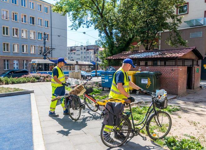 Rowerowa EKO bryga sortuje Wroclaw