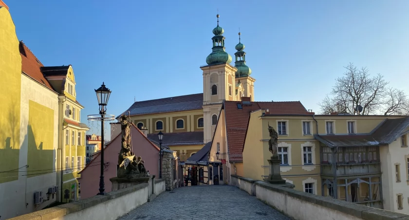 Nie samą twierdzą turysta żyje. Kilka ciekawostek o Kłodzku, które naprawdę zaskakują 