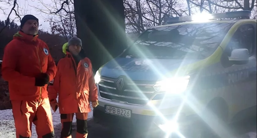 Nurek w jeziorze na Dolnym Śląsku znalazł amunicję. Wezwano Marynarkę Wojenną