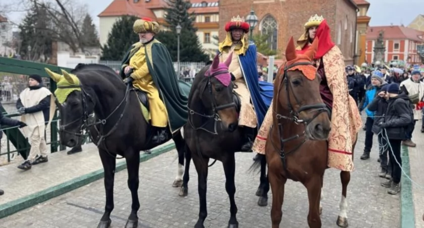 Orszak Trzech Króli 2026 we Wrocławiu. Nowe postacie i koncert Małego TGD [TRASA]