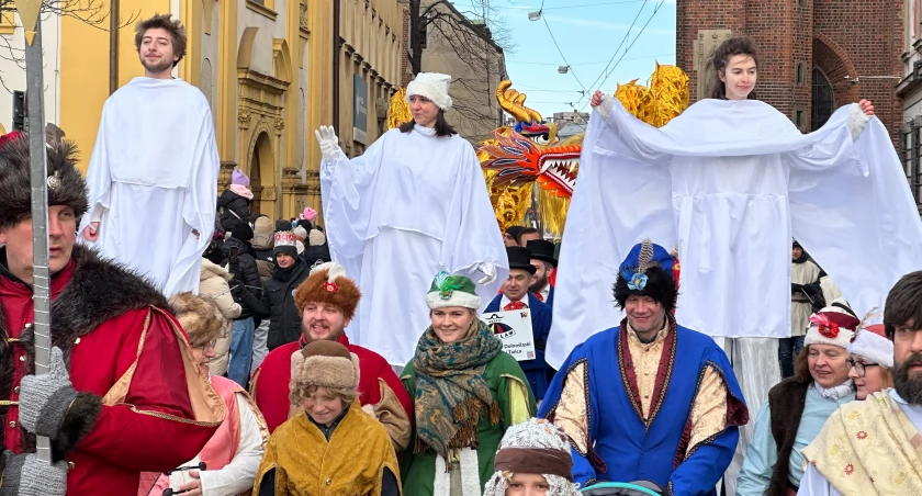 Orszak Trzech Króli na ulicach Wrocławia. Mnóstwo zdjęć!