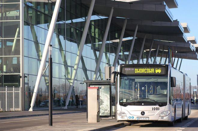 Nowa linia nocna zawiezie nas na lotnisko. Znikną też autobusy 406