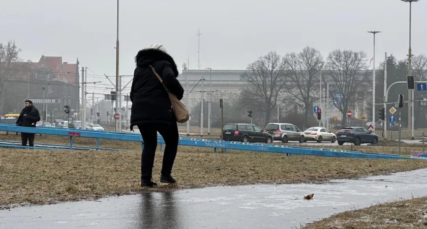 Uwaga! Gołoledź znów sparaliżuje Wrocław. Zacznie się dziś w nocy 