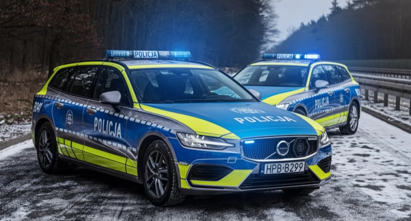 Dolnośląska policja zmienia radiowozy. Te nowe bez ogranicznika prędkości