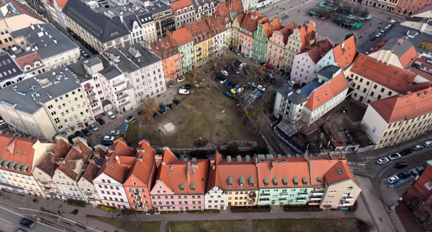 Podwórko tuż przy wrocławskim Rynku czeka gruntowna przemiana 
