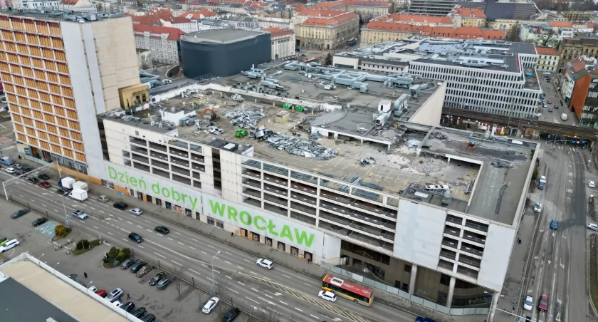 Znów nie ma porozumienia w sprawie rozbiórki Arkad Wrocławskich. 