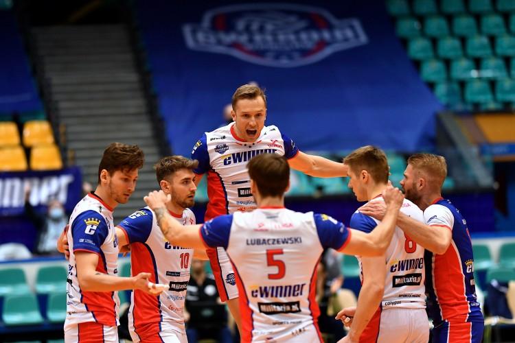 Zwycięstwo po długim boju. Gwardia Wrocław pokonuje Lechię Tomaszów Mazowiecki
