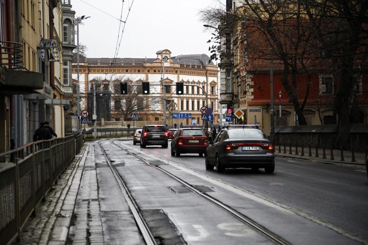 Zły stan torowiska w centrum. Pięć linii tramwajowych zmieniło trasę
