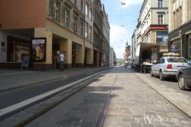 Reprezentacyjna ulica Ruska prowadząca do Rynku jeszcze wiele lat poczeka na remont
