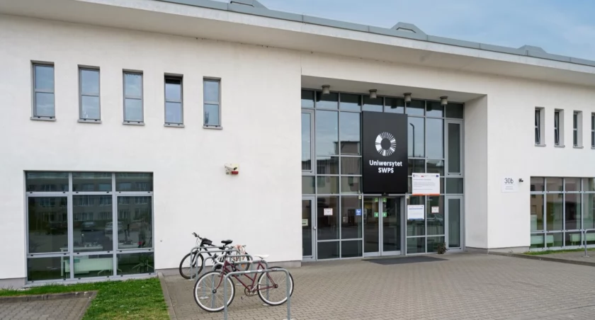 Uniwersytet SWPS nie odda pieniędzy studentom? Uczelnia odwoła się od decyzji UOKiK