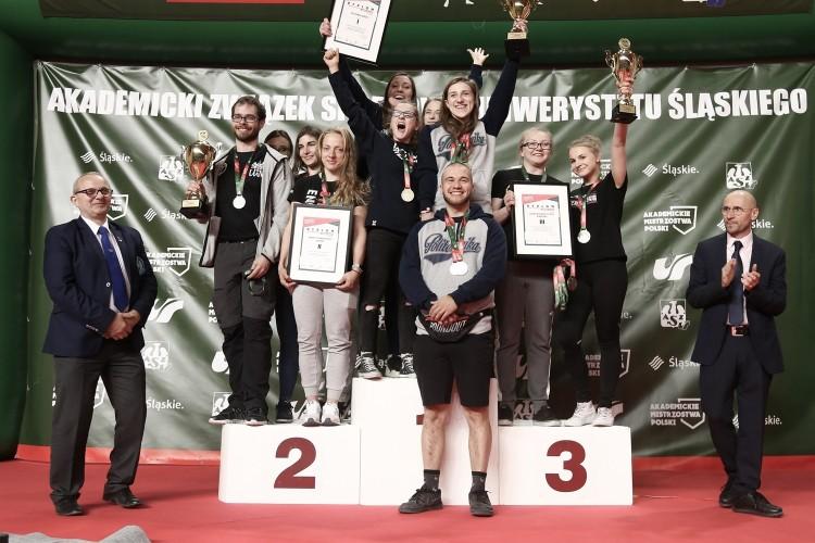 Wrocławscy studenci z sukcesami na Akademickich Mistrzostwach Polski w trójboju siłowym