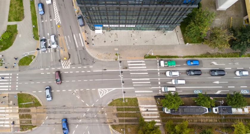 Prawie 10 tysięcy wypadków i kolizji we Wrocławiu. Oto 12 najbardziej niebezpiecznych skrzyżowań!
