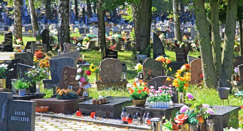 Zmarli we Wrocławiu - pogrzeby zaplanowane na 13.04.2026 – nekrologi