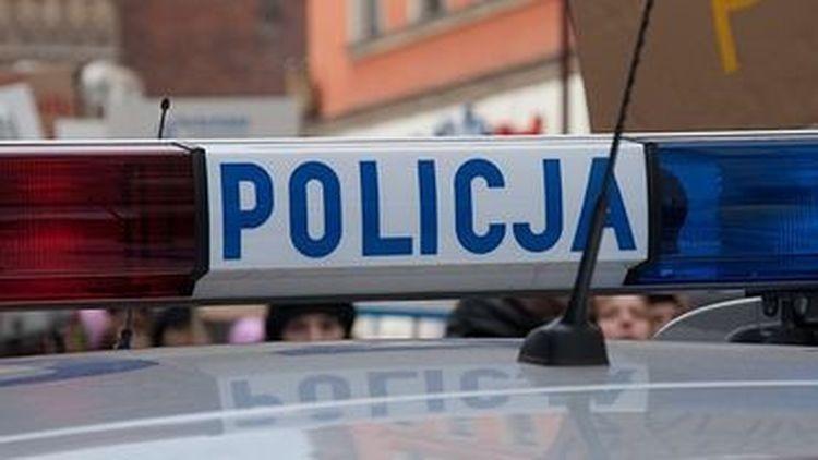 Dwójka nastolatków uciekła z domu. Znaleźli ich policjanci