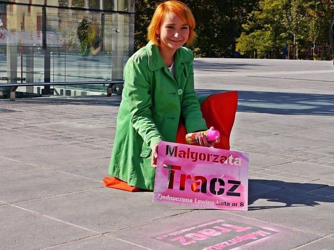Zamiast wisieć na billboardach osprejują Wrocław. To niesztampowa kampania jednej z kandydatek w wyborach