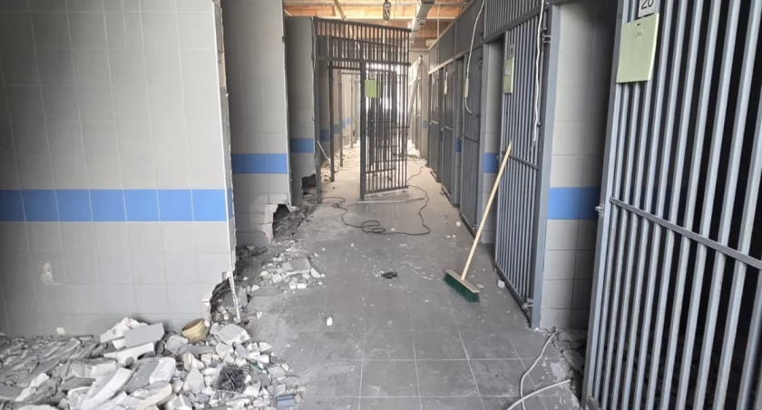 Demolka w schronisku. Ten remont ma pomóc szczeniakom i chorym zwierzętom