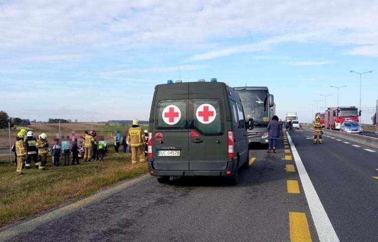 Wypadek autokaru na A4. Jechała nim szkolna wycieczka z Wrocławia