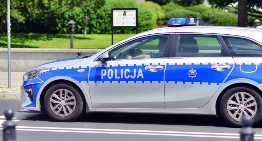 Martwy 47-latek znaleziony w parku. Szokujące ustalenia śledczych