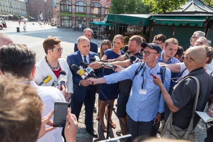 Koniec kandydatury Ujazdowskiego na prezydenta Wrocławia. PO poprze kandydata Nowoczesnej