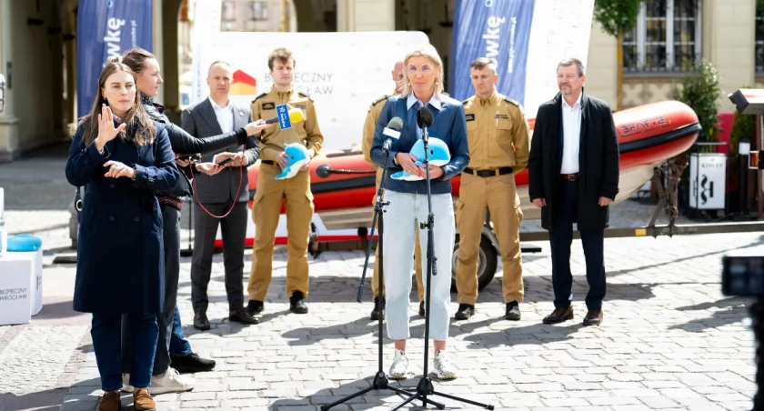 Bezpieczny Wrocław: MPWiK i strażacy razem na rzecz mieszkańców